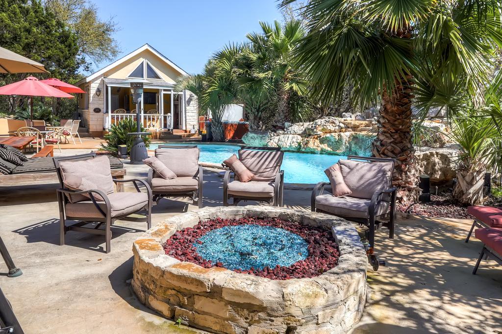 Tnt Hill Country Getaways Hotel Helotes Exterior foto