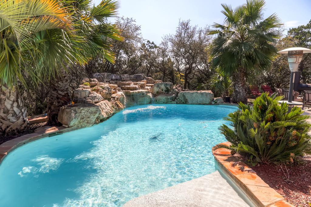 Tnt Hill Country Getaways Hotel Helotes Exterior foto